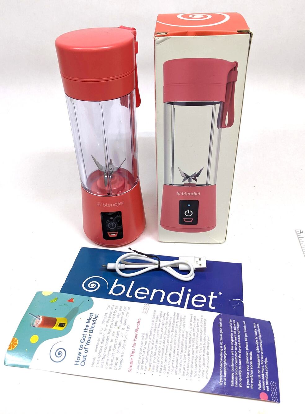 Authentic Blendjet Personal Blender pink/salmon color gently used once Complete